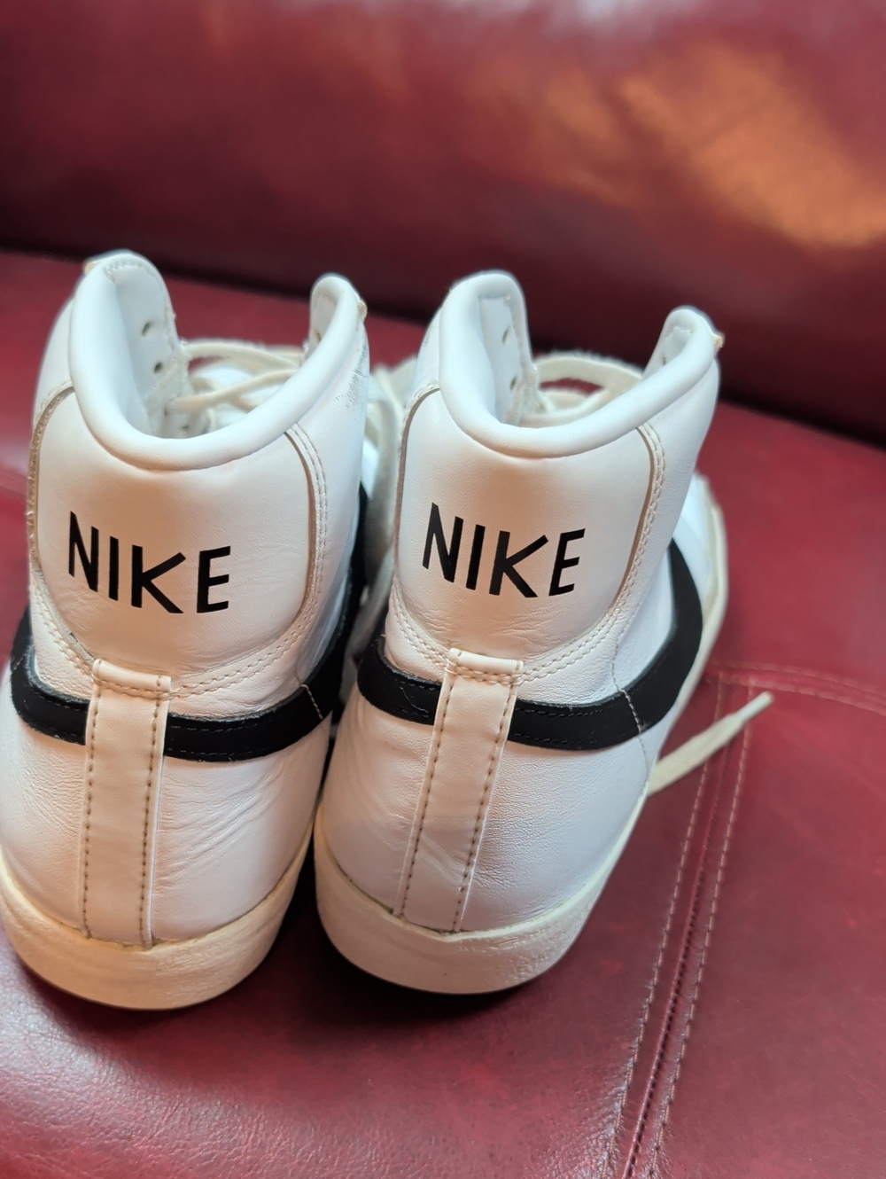 Nike Blazer Mid White Leather Sneakers with Black Swoosh 10.5 Men's - Picture 6 of 10